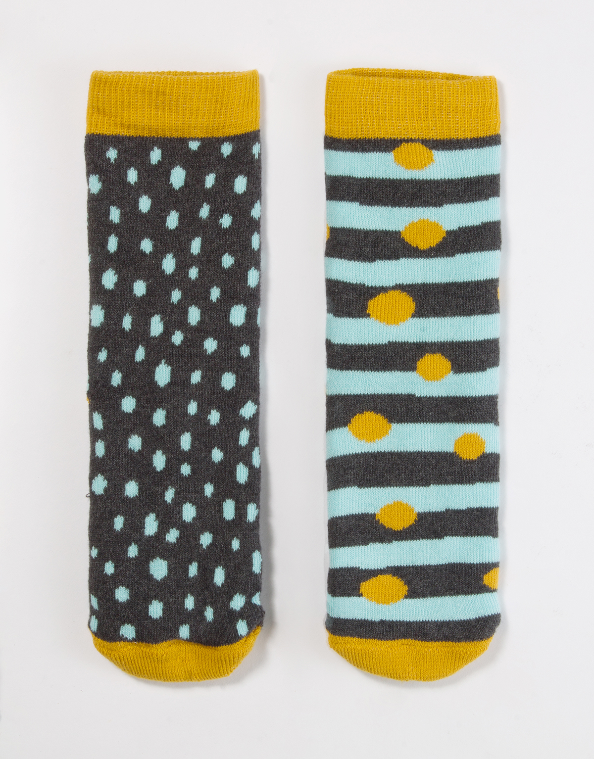 PACK 2 PAIRS ANTI SLIP KIDS SOCKS